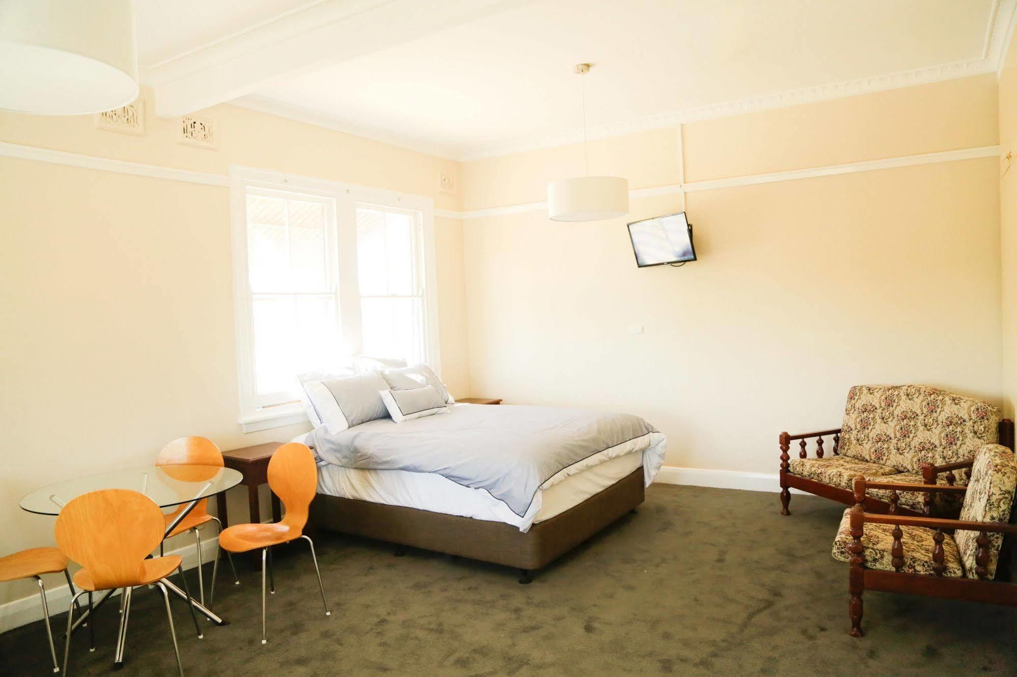 Sportsmens Club Hotel Уогга-Уогга Экстерьер фото
